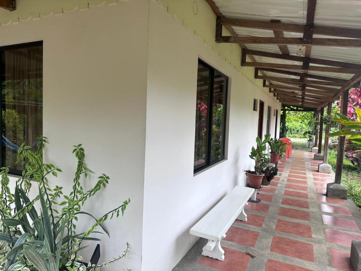 River Side Lodge Horquetas Экстерьер фото